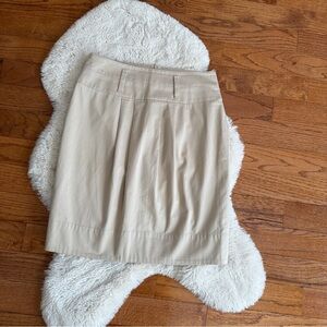 Hugo Boss tan pleated pencil skirt